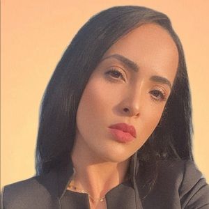 Meet your Posher, Aileen